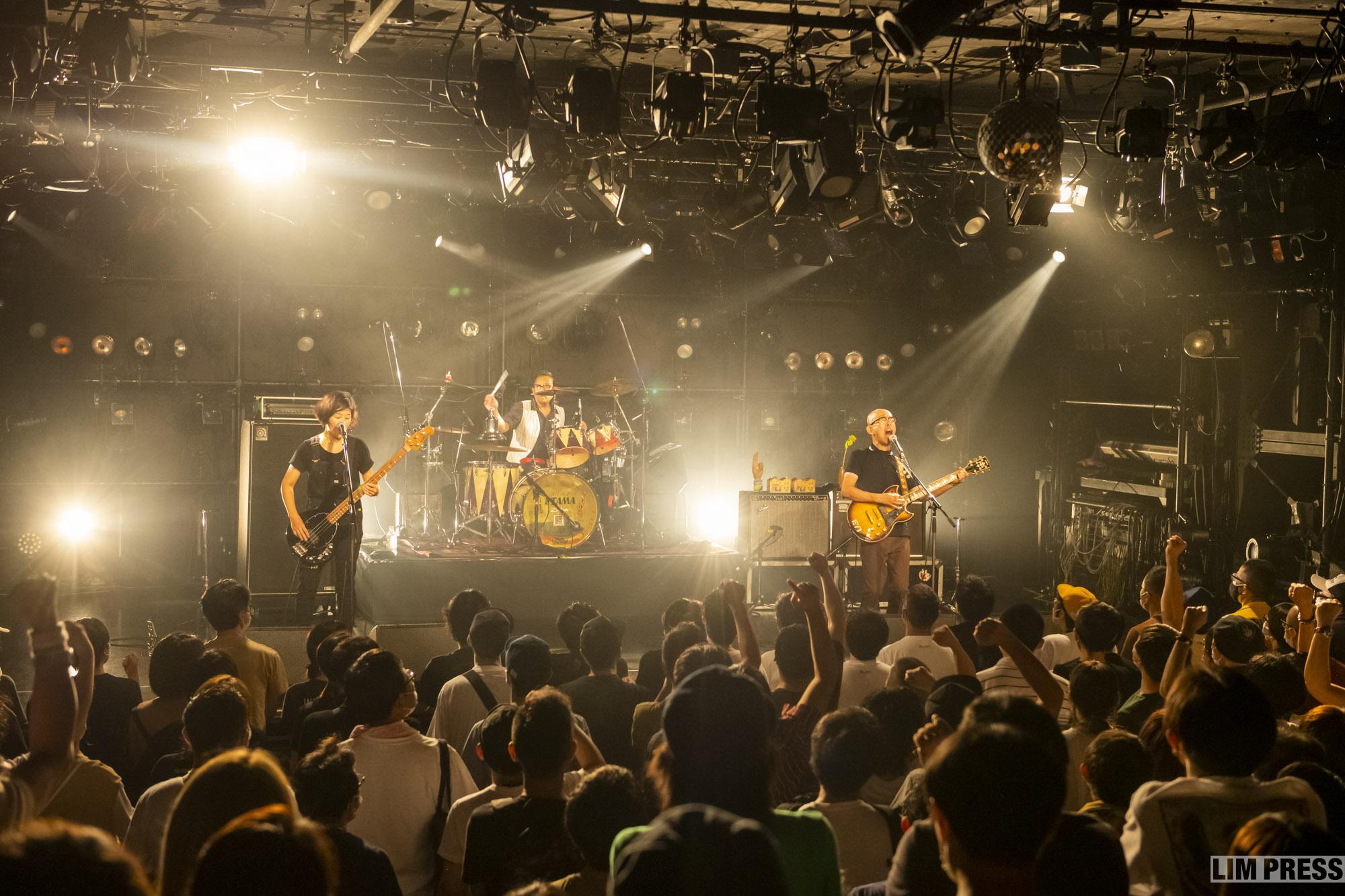 eastern youth  | 大阪 UMEDA CLUB QUATTRO | 2022.08.21