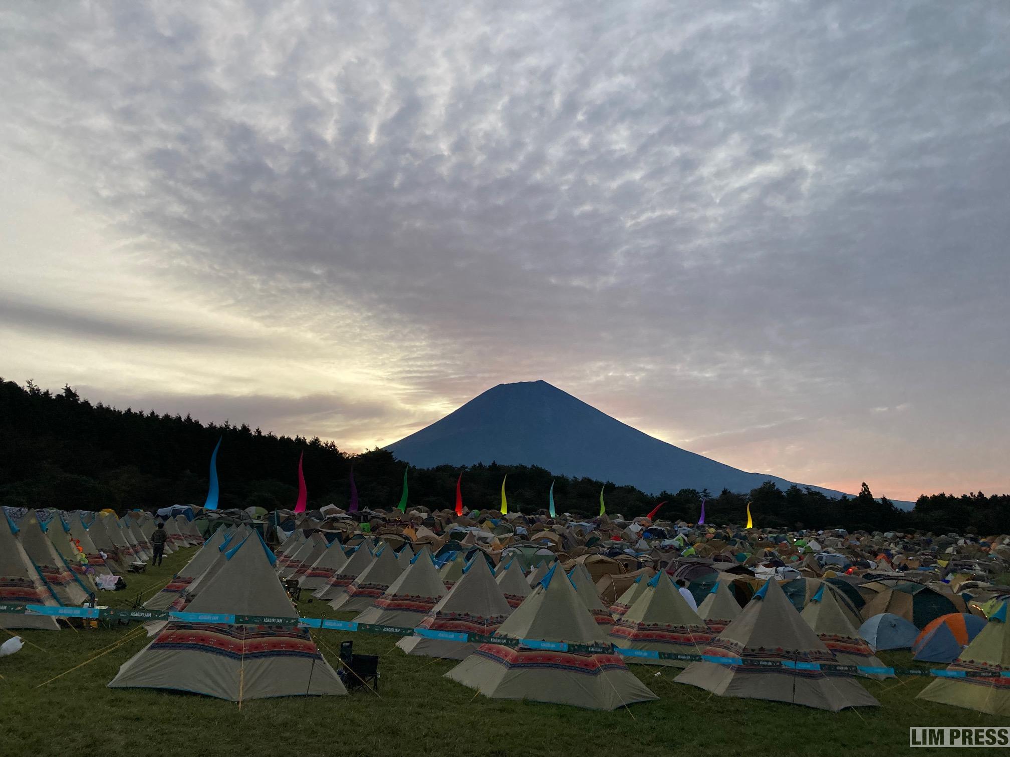 【朝霧JAM ’22総括】手探りで始まったフェスだから、手探りで再開すればいい