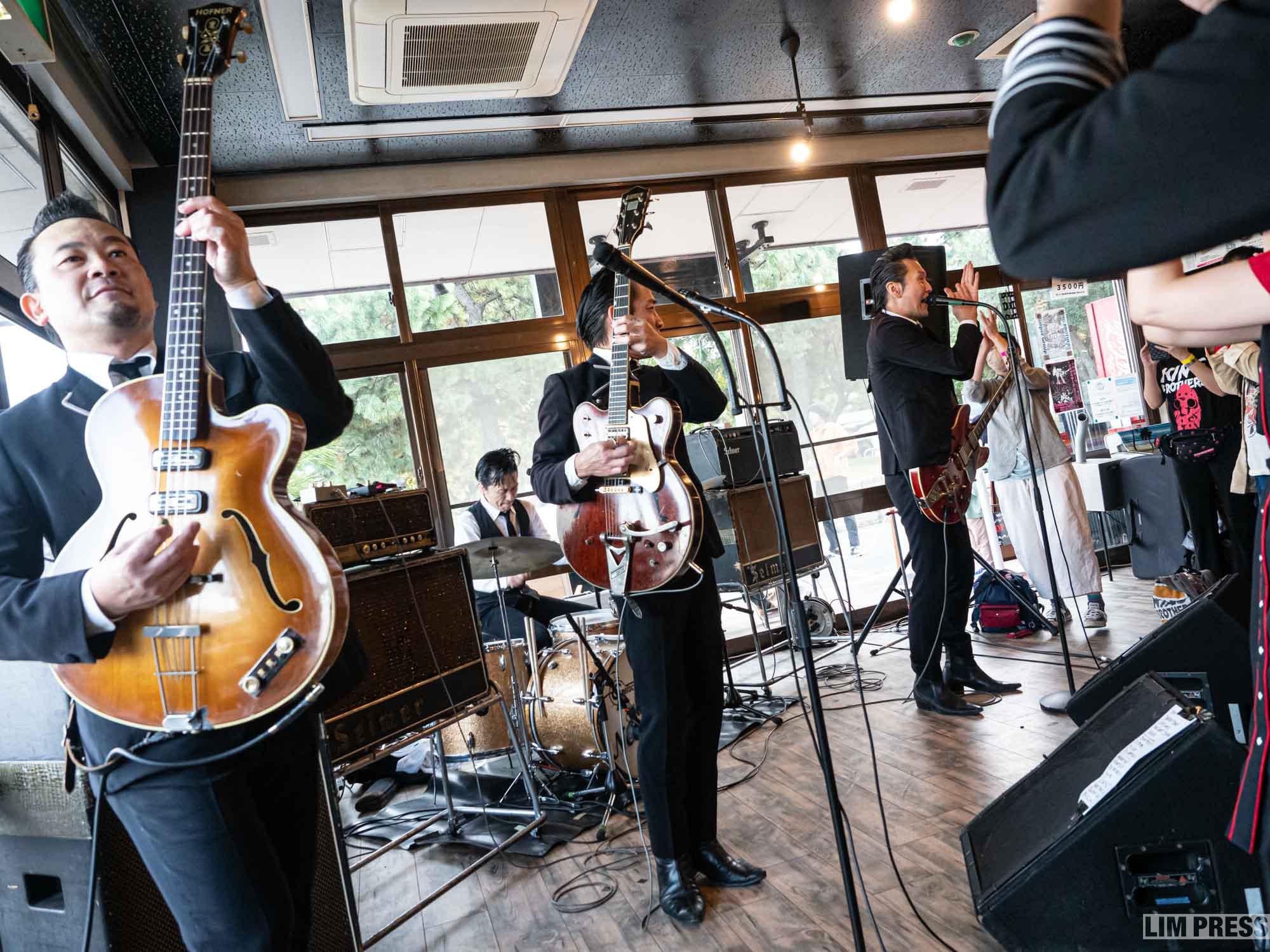 The NEATBEATS | 兵庫 カフェ・モンタージュ  | 2022.11.19