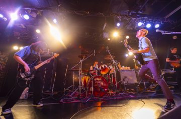 eastern youthのライブ